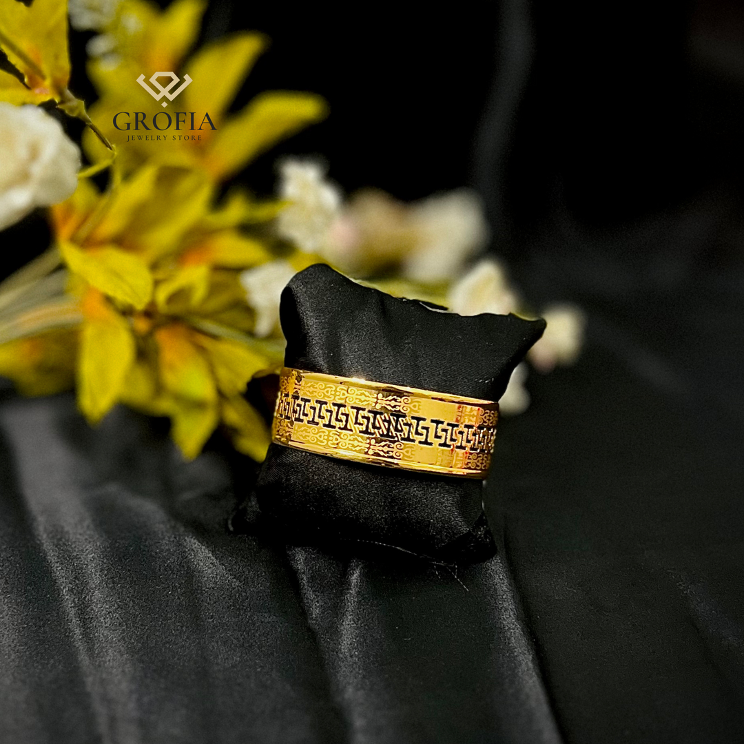 Beautiful Casual Bracelet B005 by Grofia Jewelery